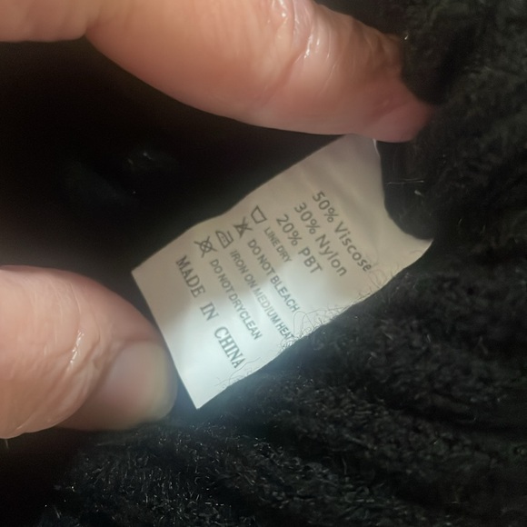 Black turtleneck sweater dress w gold chain belt - Picture 5 of 8